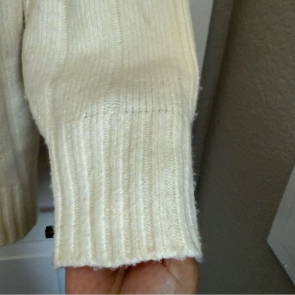 Victoria's Secret PINK Creamer Knit Varsity Cardigan Sweater Jacket Size Med - Picture 6 of 8